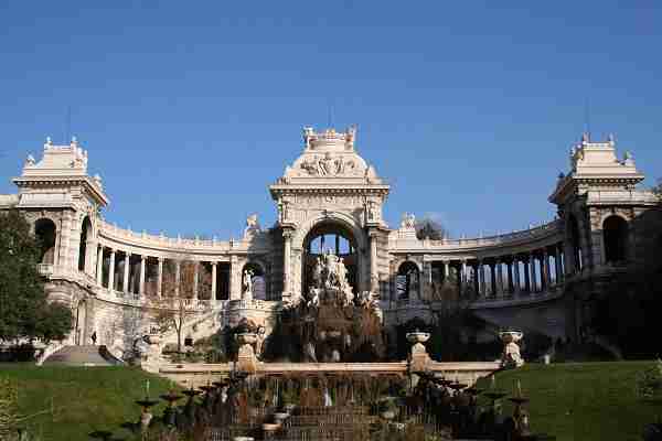 Palais Longchamp (water castle)